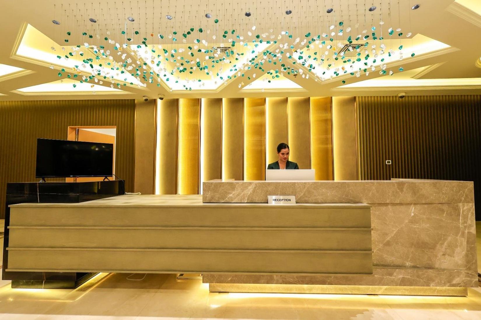 Best Western Premier M Four Hotel Дубай Экстерьер фото